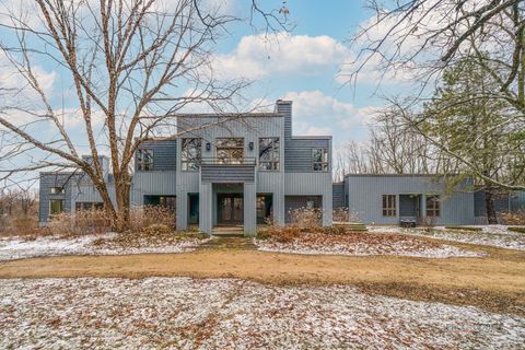 18212 Oak Grove Road Harvard IL 60033