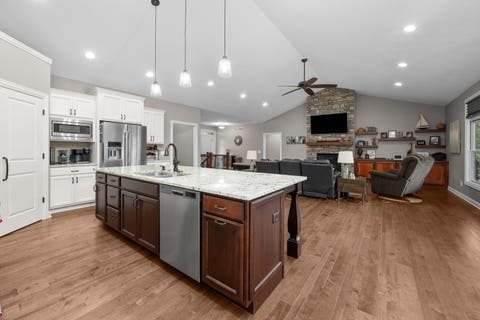 Tiny photo for 813 S 10th Street, Eldridge, IA 52748 (MLS # 12716494)