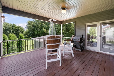 Tiny photo for 813 S 10th Street, Eldridge, IA 52748 (MLS # 12716494)
