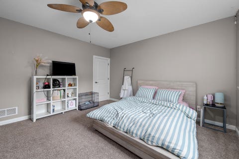 Tiny photo for 813 S 10th Street, Eldridge, IA 52748 (MLS # 12716494)