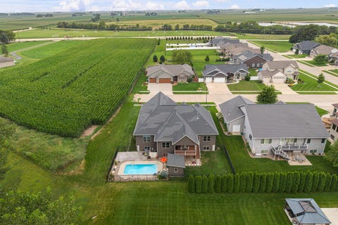 Tiny photo for 813 S 10th Street, Eldridge, IA 52748 (MLS # 12716494)