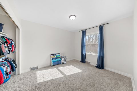 Tiny photo for 338 Lakelawn Boulevard, Aurora, IL 60506 (MLS # 12571393)