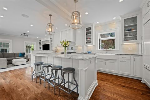 Tiny photo for 622 MELROSE Avenue, Kenilworth, IL 60043 (MLS # 12461300)