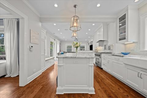 Tiny photo for 622 MELROSE Avenue, Kenilworth, IL 60043 (MLS # 12461300)