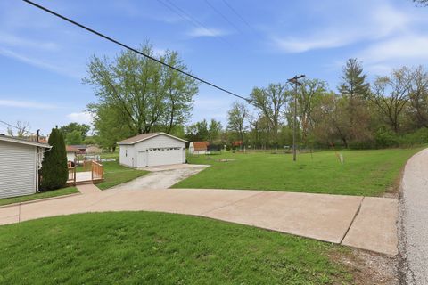 Tiny photo for 137 E 7th Street, Coal Valley, IL 61240 (MLS # 12632872)