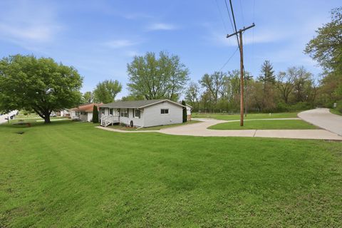 Tiny photo for 137 E 7th Street, Coal Valley, IL 61240 (MLS # 12632872)