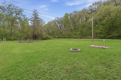 Tiny photo for 137 E 7th Street, Coal Valley, IL 61240 (MLS # 12632872)