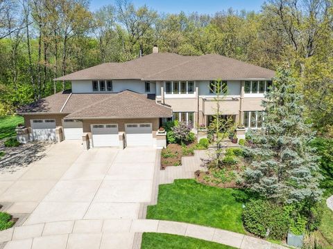 Photo of 13001 Ravine Drive, Lemont, IL 60439 (MLS # 12655276)