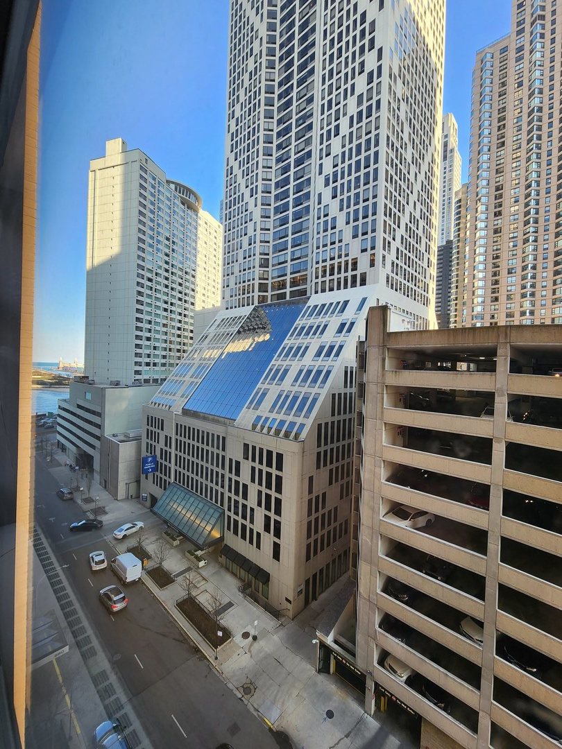 680 N Lake Shore Drive 716