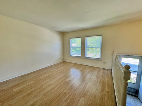 Tiny photo for 55 W Green Meadows Boulevard, Streamwood, IL 60107 (MLS # 12443814)
