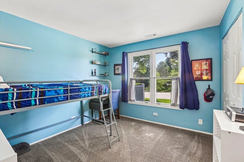 Tiny photo for 1307 Cromwell Court #1307, Vernon Hills, IL 60061 (MLS # 12691428)