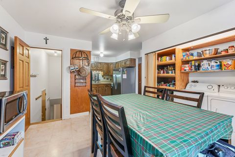 Tiny photo for 3206 Kingfisher Court, Rolling Meadows, IL 60008 (MLS # 12466580)