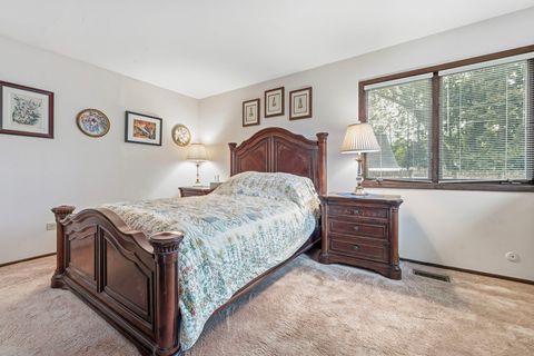 Tiny photo for 3206 Kingfisher Court, Rolling Meadows, IL 60008 (MLS # 12466580)