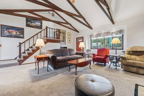 Tiny photo for 3206 Kingfisher Court, Rolling Meadows, IL 60008 (MLS # 12466580)