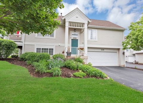 2439 Daybreak Court 2439 Elgin IL 60123