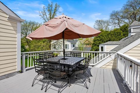Tiny photo for 910 Chippewa Lane, Wilmette, IL 60091 (MLS # 12630233)