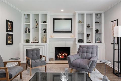 Tiny photo for 910 Chippewa Lane, Wilmette, IL 60091 (MLS # 12630233)
