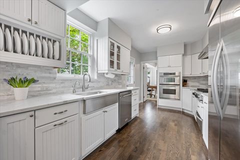 Tiny photo for 910 Chippewa Lane, Wilmette, IL 60091 (MLS # 12630233)