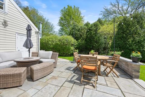 Tiny photo for 910 Chippewa Lane, Wilmette, IL 60091 (MLS # 12630233)