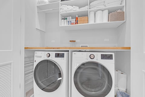 Tiny photo for 1246 N Marion Court, Chicago, IL 60622 (MLS # 12765098)