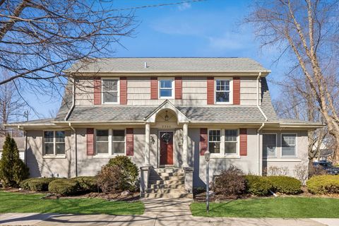 Photo of 3946 Howard Avenue, Western Springs, IL 60558 (MLS # 12552984)