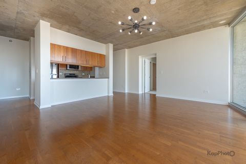 Tiny photo for 611 S Wells Street #2406, Chicago, IL 60607 (MLS # 12476703)