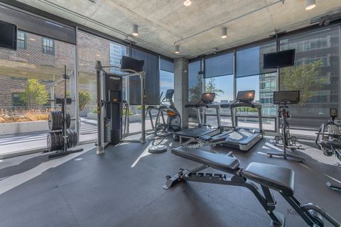 Tiny photo for 611 S Wells Street #2406, Chicago, IL 60607 (MLS # 12476703)