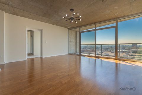 Tiny photo for 611 S Wells Street #2406, Chicago, IL 60607 (MLS # 12476703)