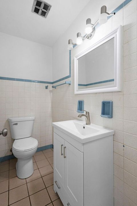 Tiny photo for 10624 Lawler Avenue, Oak Lawn, IL 60453 (MLS # 12503888)