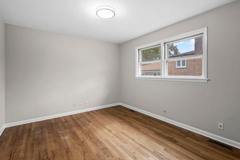 Tiny photo for 10624 Lawler Avenue, Oak Lawn, IL 60453 (MLS # 12503888)