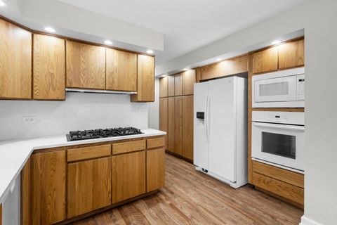 Tiny photo for 10624 Lawler Avenue, Oak Lawn, IL 60453 (MLS # 12503888)