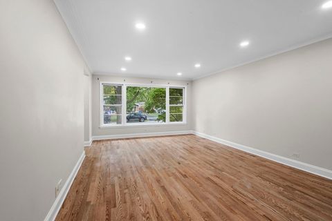 Tiny photo for 10624 Lawler Avenue, Oak Lawn, IL 60453 (MLS # 12503888)