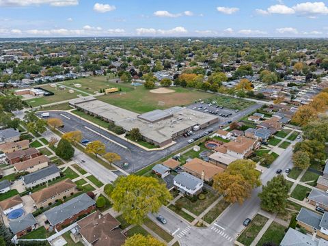 Tiny photo for 10624 Lawler Avenue, Oak Lawn, IL 60453 (MLS # 12503888)