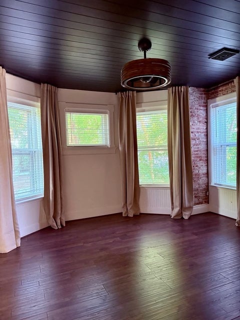 Tiny photo for 1454 Hampshire Street, Quincy, IL 62301 (MLS # 12756979)