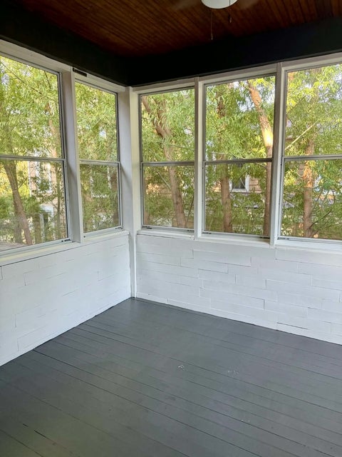 Tiny photo for 1454 Hampshire Street, Quincy, IL 62301 (MLS # 12756979)