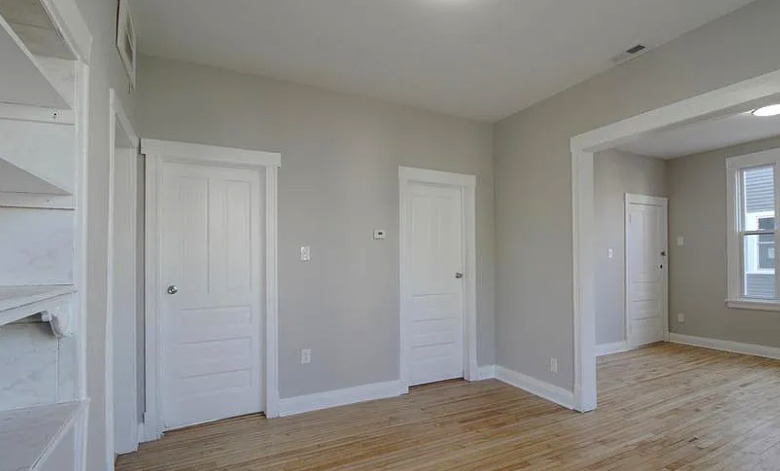 3758 W McLean Avenue CH1