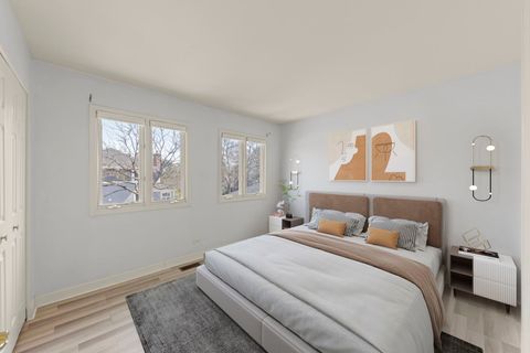 Tiny photo for 17 Mashie Court, Woodridge, IL 60517 (MLS # 12608155)