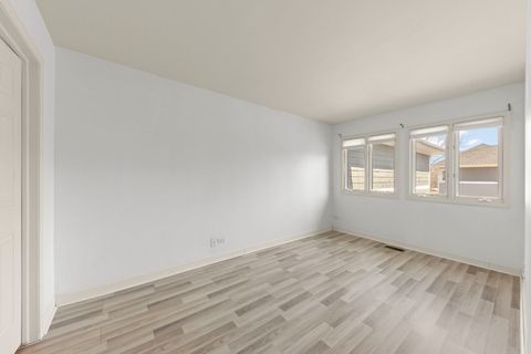 Tiny photo for 17 Mashie Court, Woodridge, IL 60517 (MLS # 12608155)