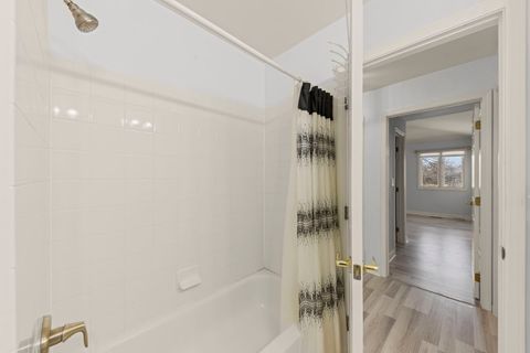 Tiny photo for 17 Mashie Court, Woodridge, IL 60517 (MLS # 12608155)