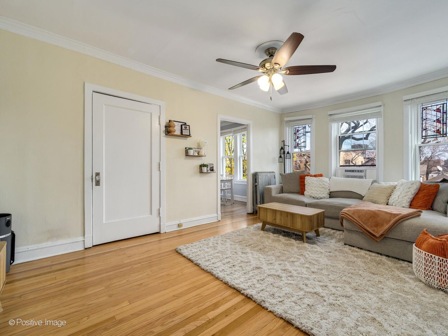 1104 W Montana Street 3