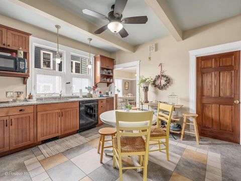 Tiny photo for 24 N Kensington Avenue, La Grange, IL 60525 (MLS # 12621642)