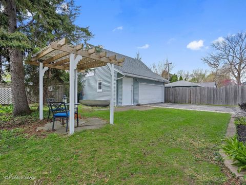 Tiny photo for 24 N Kensington Avenue, La Grange, IL 60525 (MLS # 12621642)