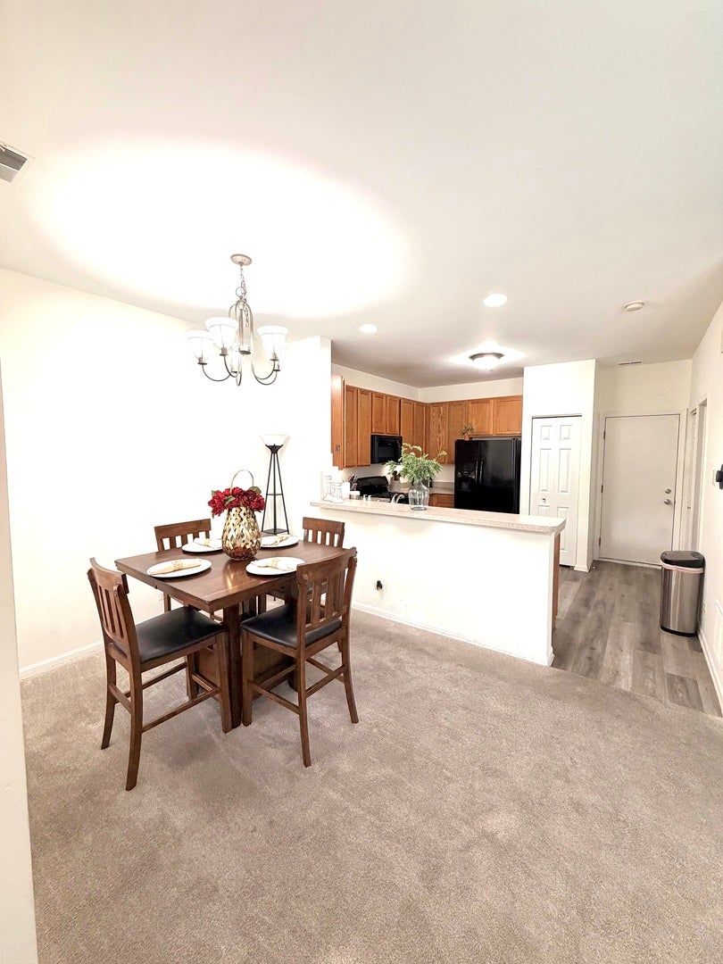 185 Springbrook Trail S