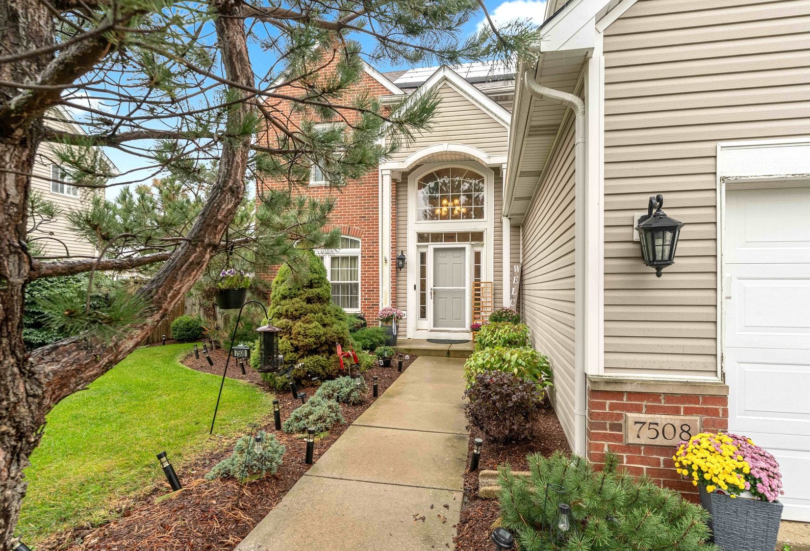 7508 Locust Lane