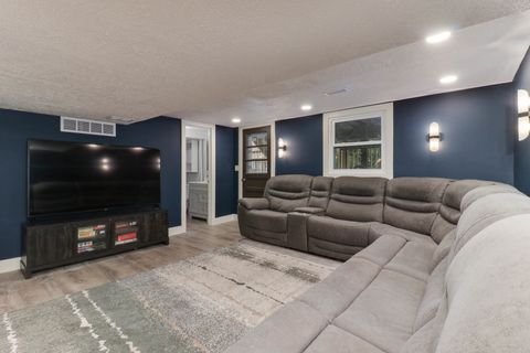 Tiny photo for 1222 Jersey Avenue, Normal, IL 61761 (MLS # 12519496)