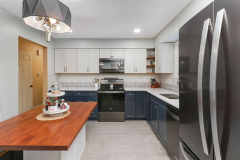 Tiny photo for 1222 Jersey Avenue, Normal, IL 61761 (MLS # 12519496)