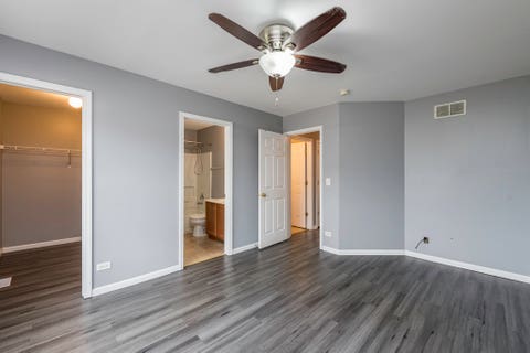 Tiny photo for 1927 Freedom Court #40-1, Zion, IL 60099 (MLS # 12715848)