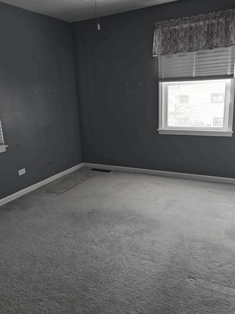 Tiny photo for 827 S McKinley Avenue, Kankakee, IL 60901 (MLS # 12490571)