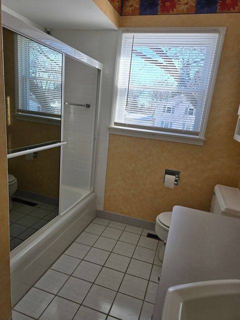 Tiny photo for 827 S McKinley Avenue, Kankakee, IL 60901 (MLS # 12490571)