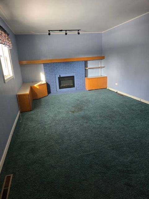 Tiny photo for 827 S McKinley Avenue, Kankakee, IL 60901 (MLS # 12490571)